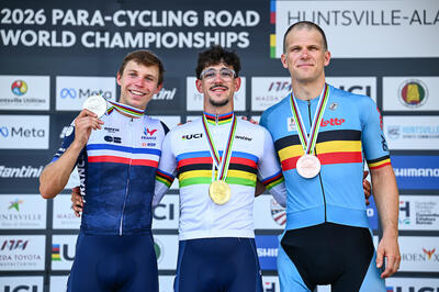 Picture by Olly Hassell/SWpix.com - 05/09/2026 - Cycling - 2026 UCI Para-cycling Road World Championships - Huntsville, Alabama, United States of America - Men C2 Individual Time Trial (ITT) podium - Alexandre Leaute (France) wins the Gold Medal to become World Champion and Men C2 Individual Time Trial (ITT) - Arthur Bauchet (France) receiving the Silver Medal and Ewoud Vromant (Belgium) receiving the Bronze Medal