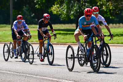Picture by Olly Hassell/SWpix.com - 06/09/2026 - Cycling - 2026 UCI Para-cycling Road World Championships - Huntsville, Alabama, United States of America - Men T2 Road Race - Tim Celen (Belgium)