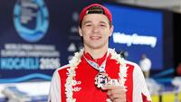 Sam de Visser zwemt naar brons op de Europese kampioenschappen