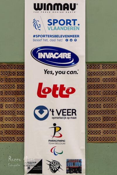 Banner met sponsoren